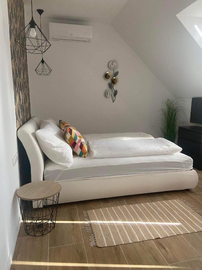 Villa Corner Tihany Exterior foto